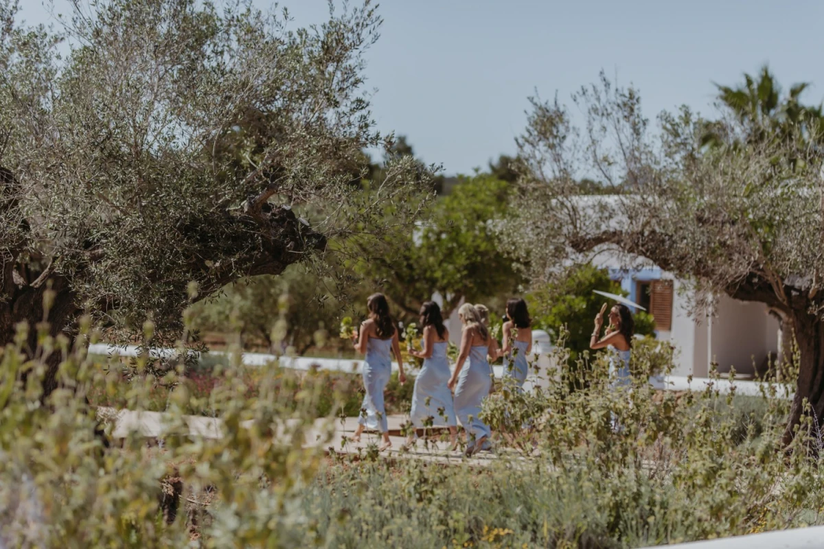 A Charming Wedding for Harry and Anabelle