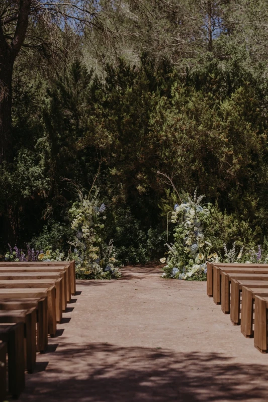 A Charming Wedding for Harry and Anabelle