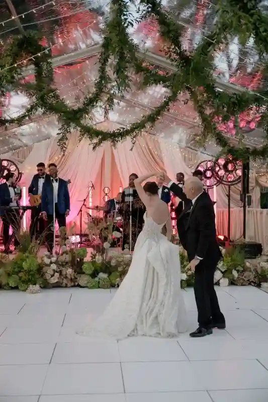 An Estate Wedding for Heather and Justin