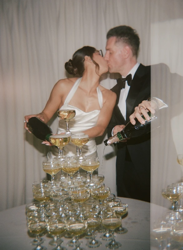 A Classic Wedding for Heidi and Martin