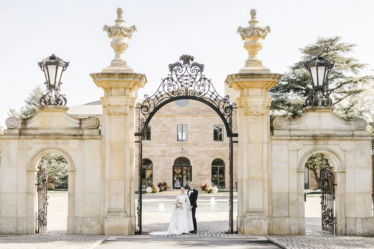 A Formal Wedding for Heling and Thomas