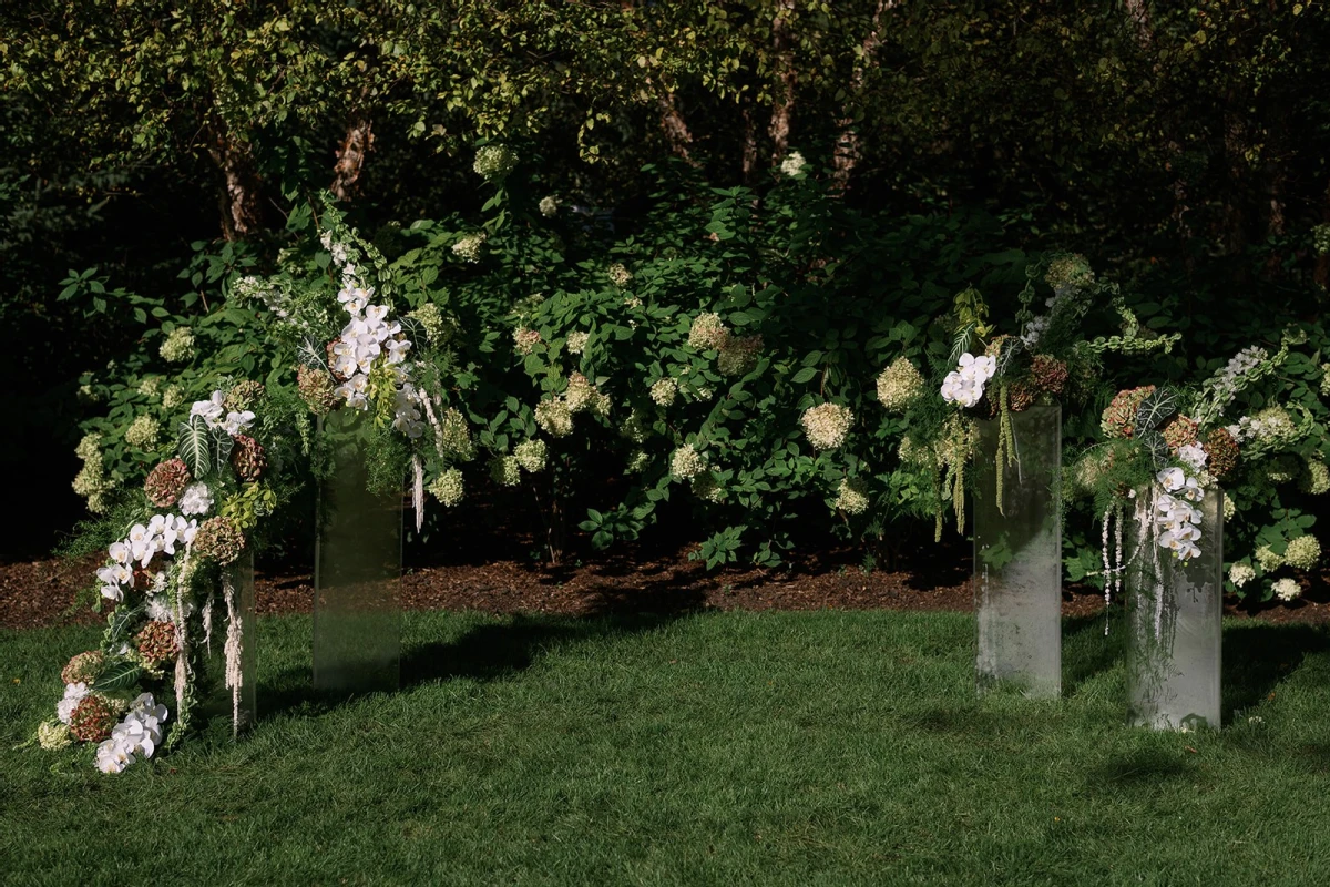 A Verdant Wedding for Hilary and Brewster