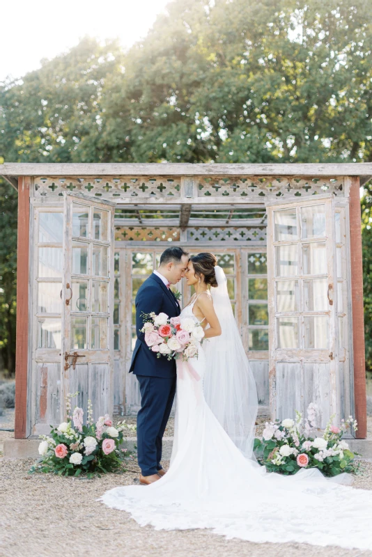 A Classic Wedding for Huong and David 