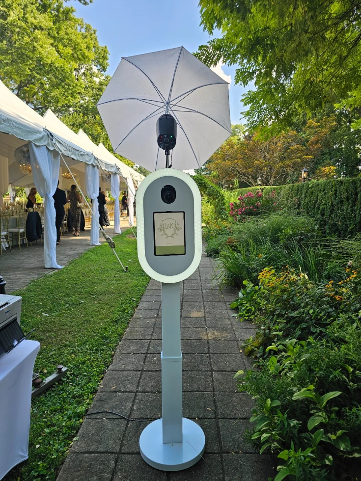Ideal Photobooth Rentals 