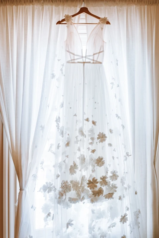 A Whimsical Wedding for Isa and Andrew