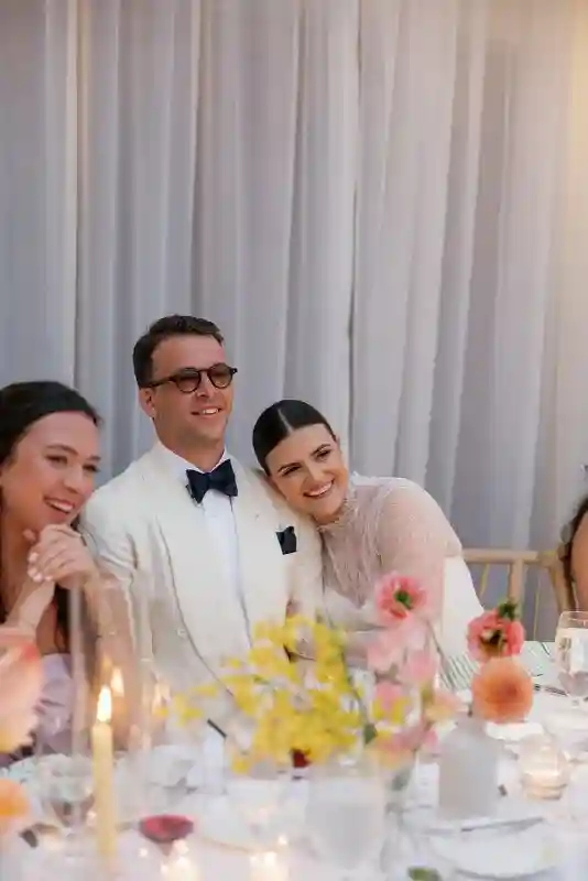 A Beachfront Wedding for Isabel and Joe