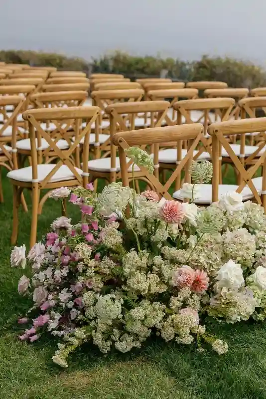 A Beachfront Wedding for Isabel and Joe