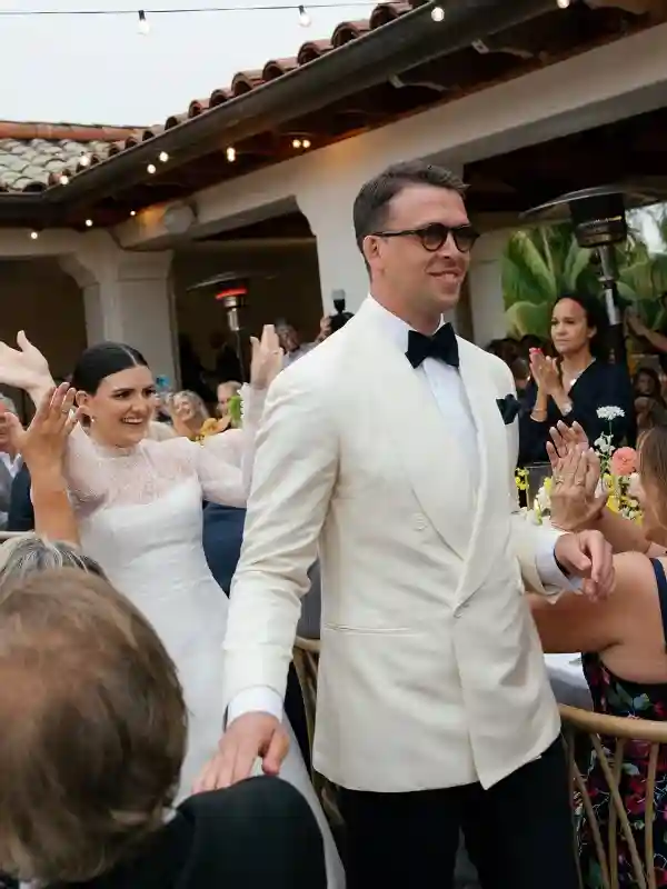 A Beachfront Wedding for Isabel and Joe