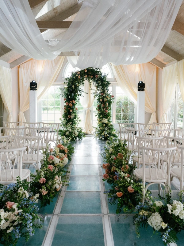 A Vintage Wedding for Isabella and Alexander