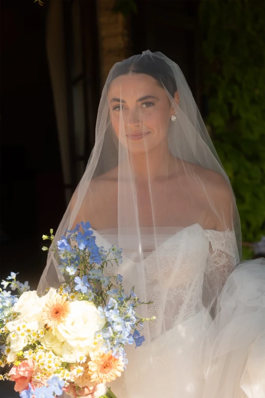 A Countryside Wedding for Isabelle and Ben