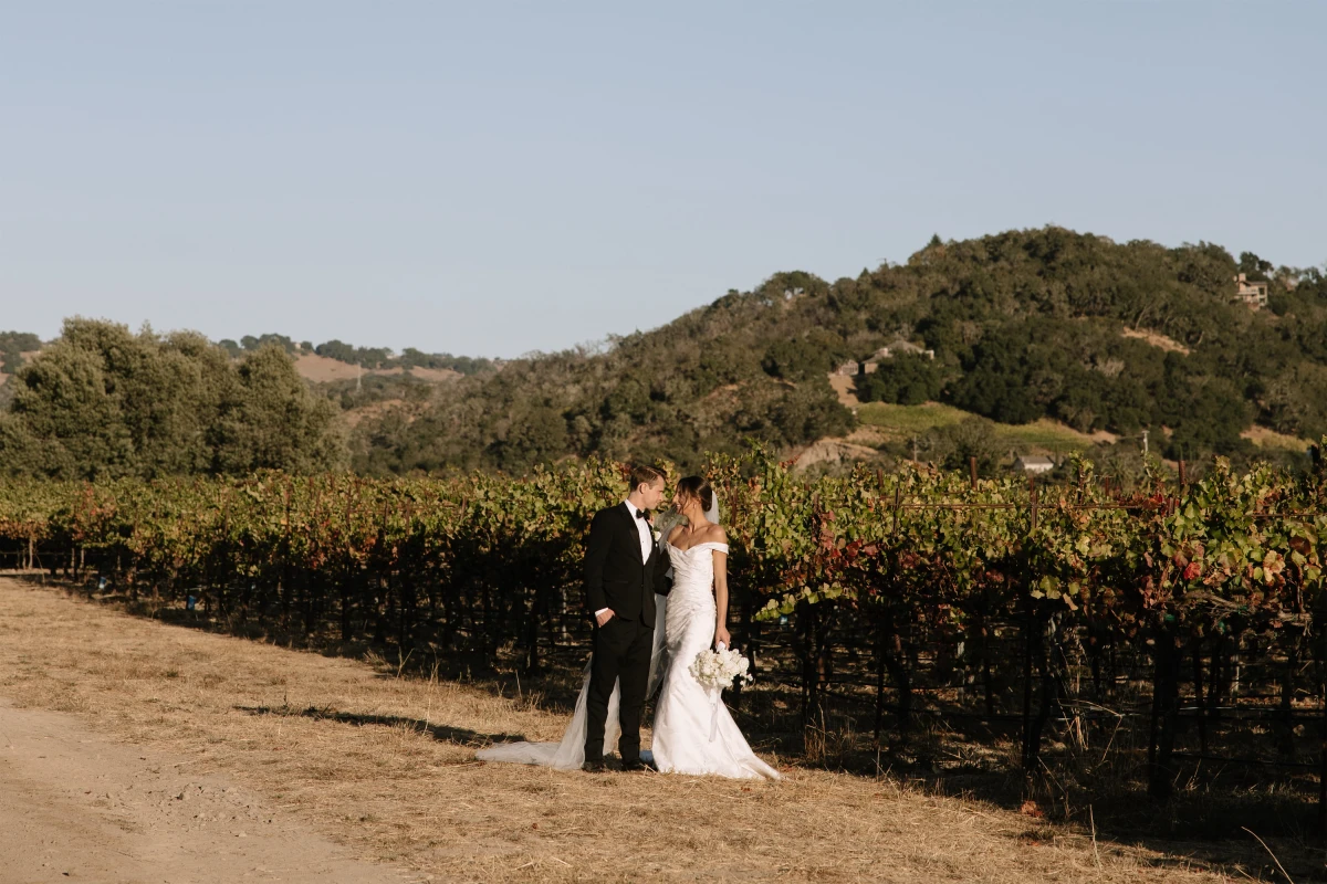 A Classic Wedding for Emily and David