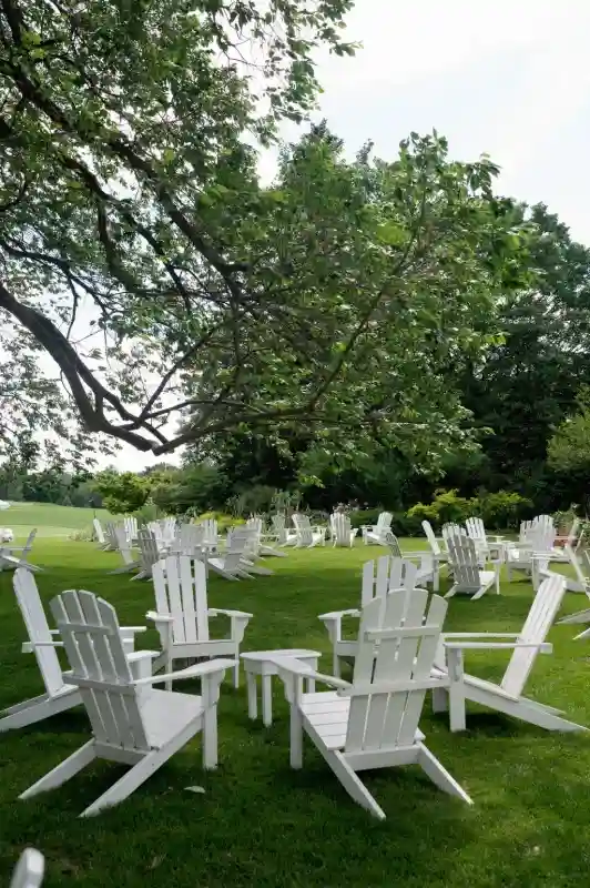 A Spring Wedding for Jack and Anna