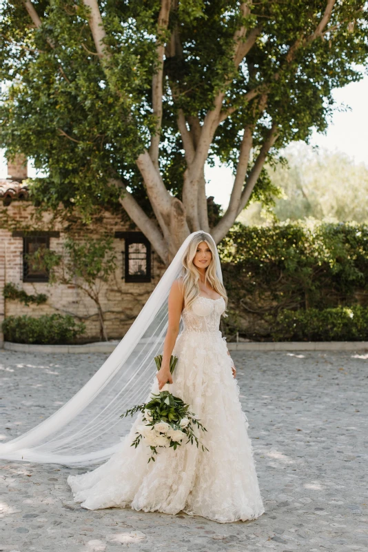 An Outdoor Wedding for Jaylee and Michael 