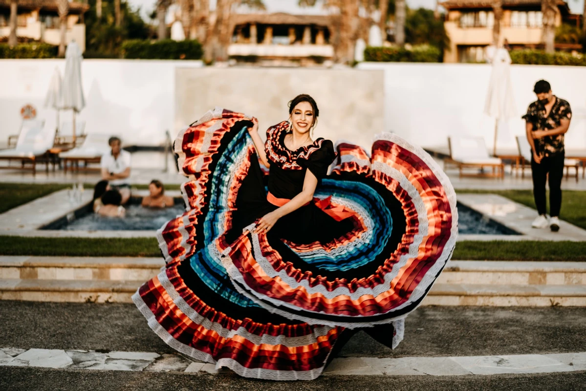 A Beach Wedding for Jazmín and Kevin