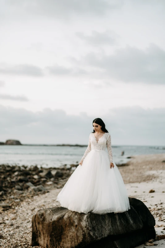 A Beach Wedding for Jazmín and Kevin