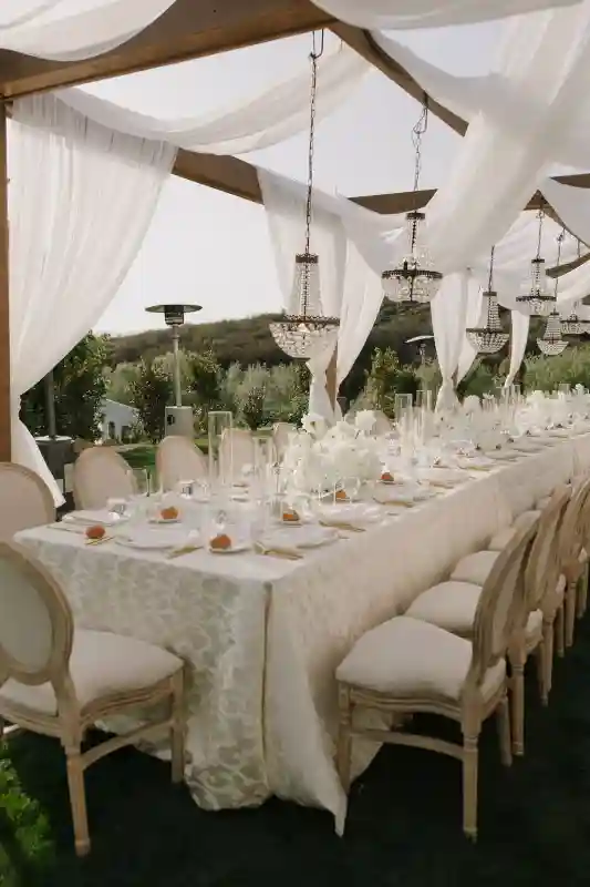 A Glam Wedding for Jazy and Carlos