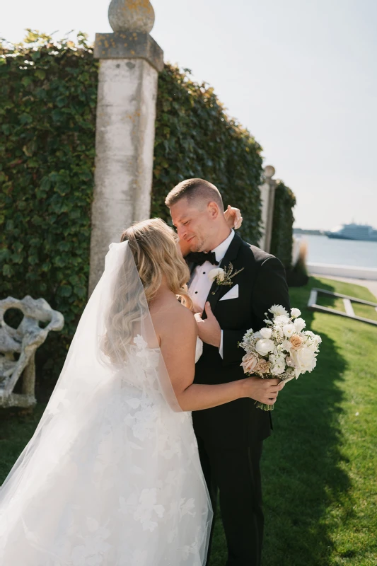 A Beach Wedding for Alexa and Rob