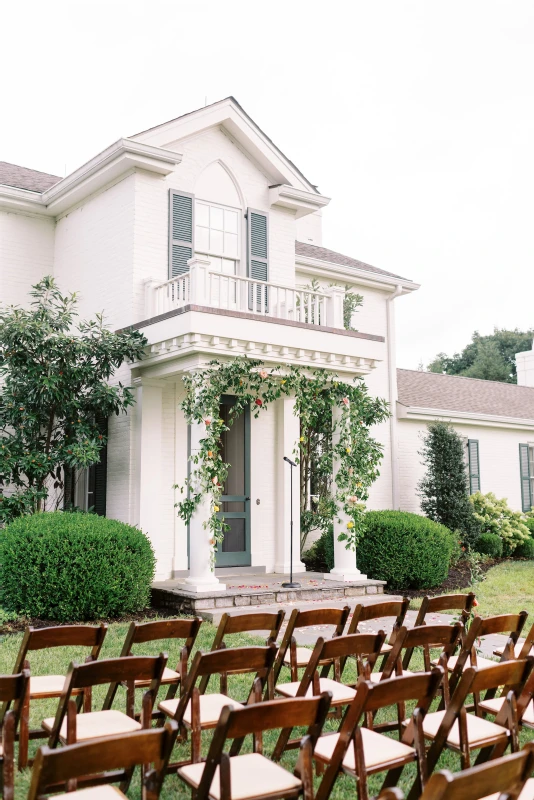 An Outdoor Wedding for Jen and John