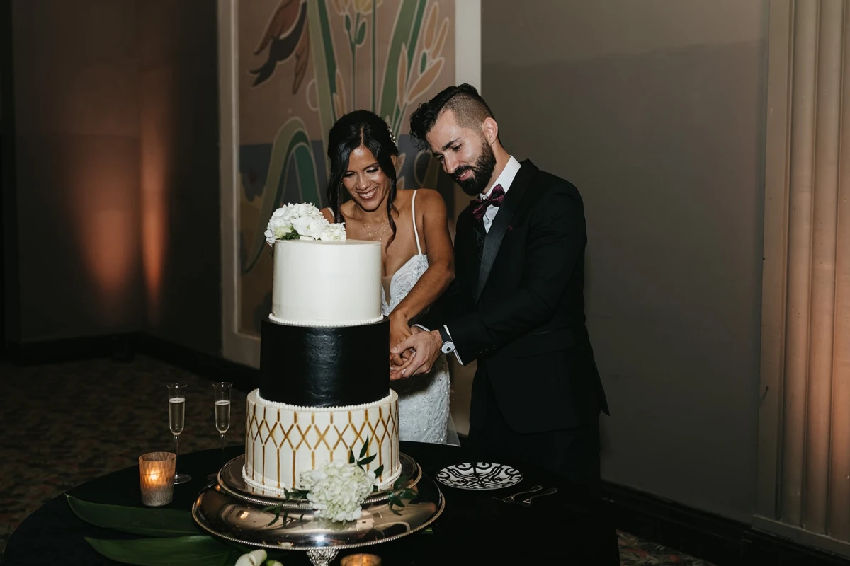 A Glam Wedding for Jenn and Justin