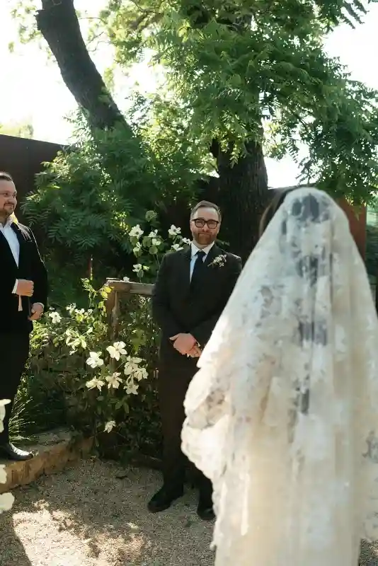 A Vintage Wedding for Jenn and Reed