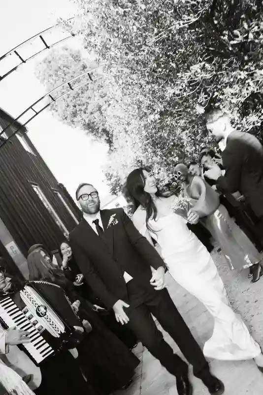 A Vintage Wedding for Jenn and Reed