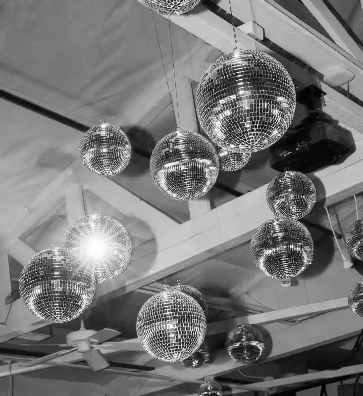 A Vintage Wedding for Jenn and Reed