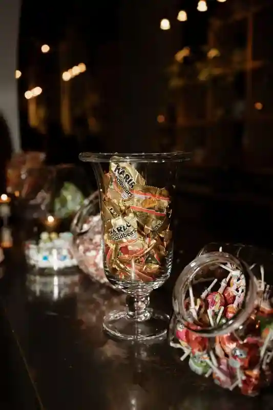 A Vintage Wedding for Jenna and Broidy