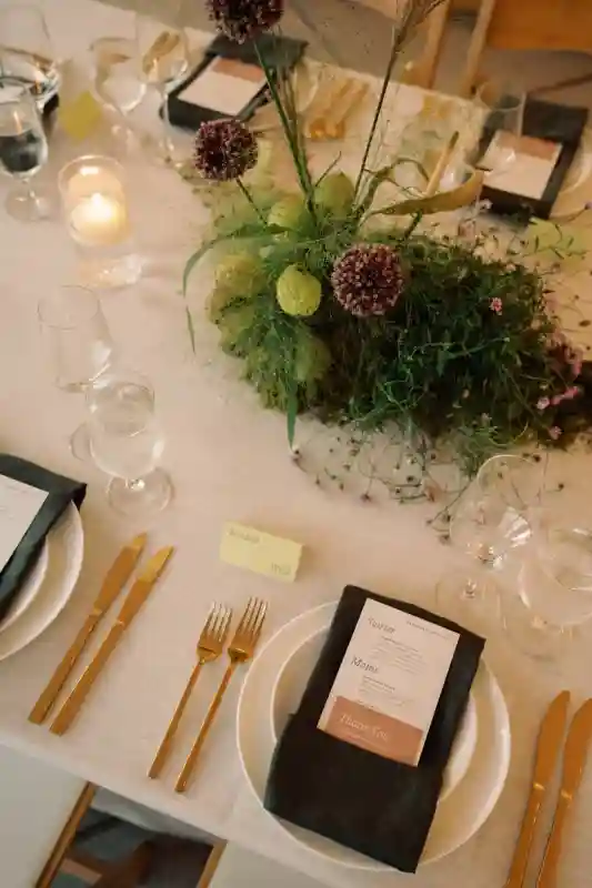A Garden Wedding for Jennie and John