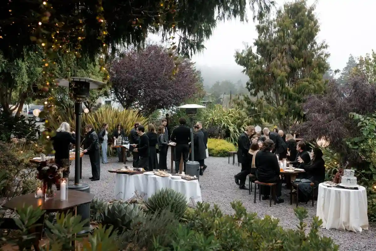 An Edgy Wedding for Jennifer and Brett
