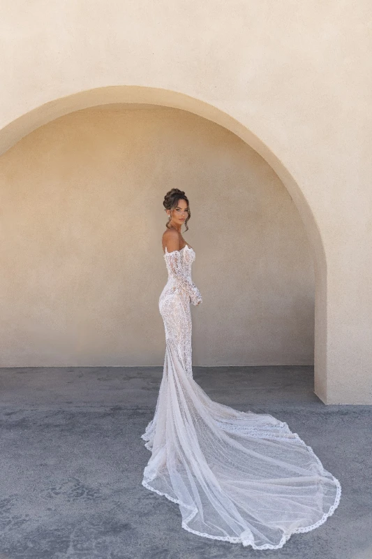 A Glam Wedding for Jennifer and Landen