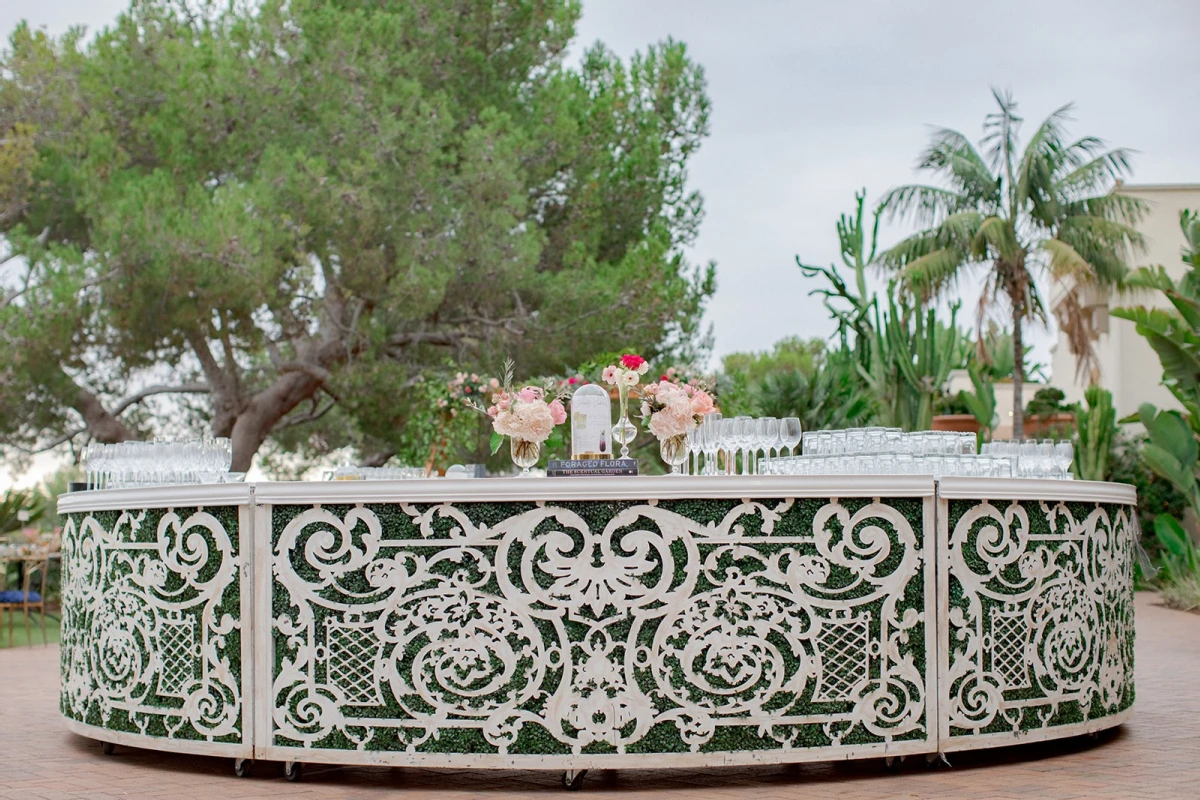 A Beach Wedding for Jennifer and Ryan