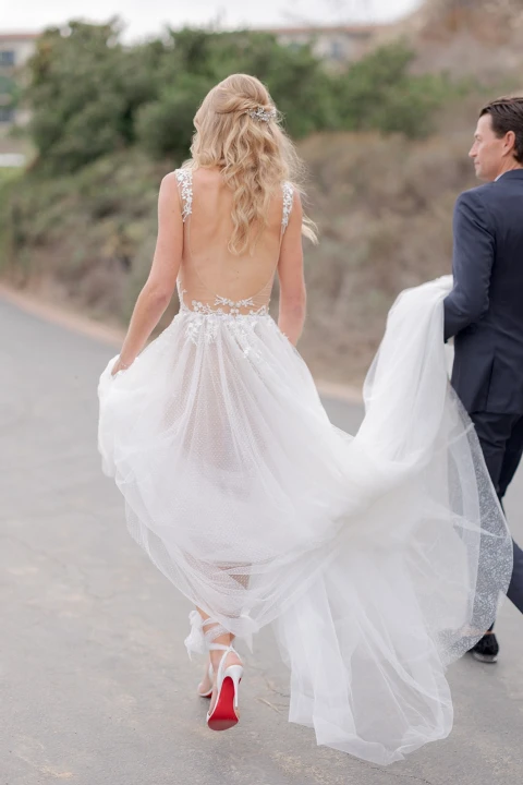 A Beach Wedding for Jennifer and Ryan