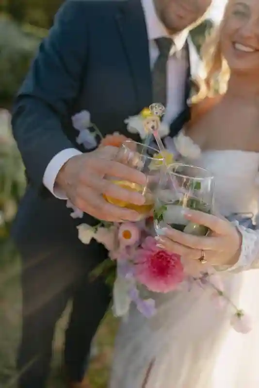 A Colorful Wedding for Jessica and John