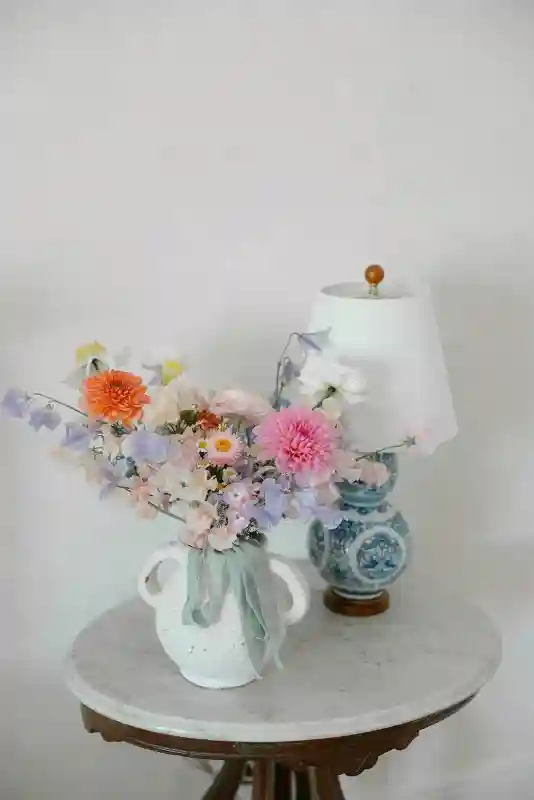 A Colorful Wedding for Jessica and John
