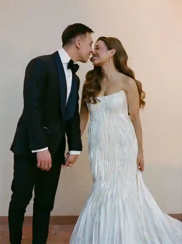 A Castle Wedding for Jessica  and Matt 