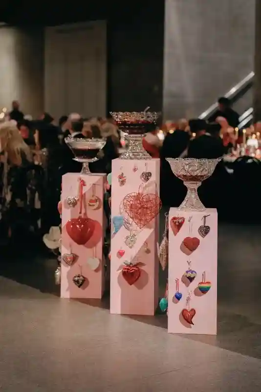 An Edgy Wedding for Jessica and Michael