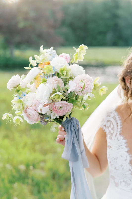 An Outdoor Wedding for Jessie and Jonathan