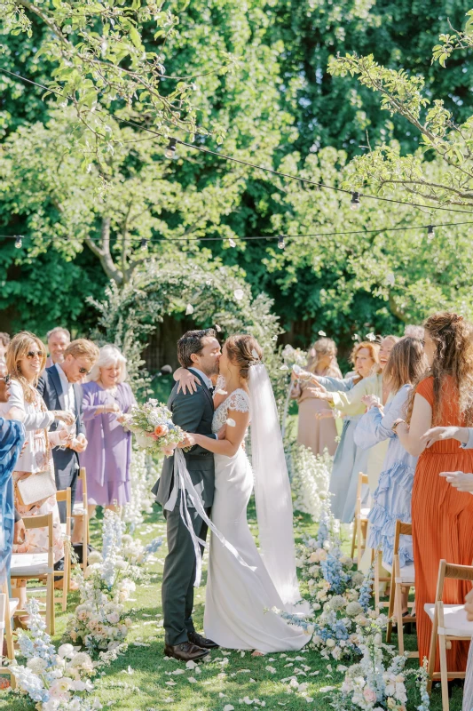 An Outdoor Wedding for Jessie and Jonathan