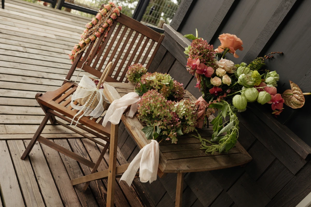 A Woodland Wedding for Jordan and Kai