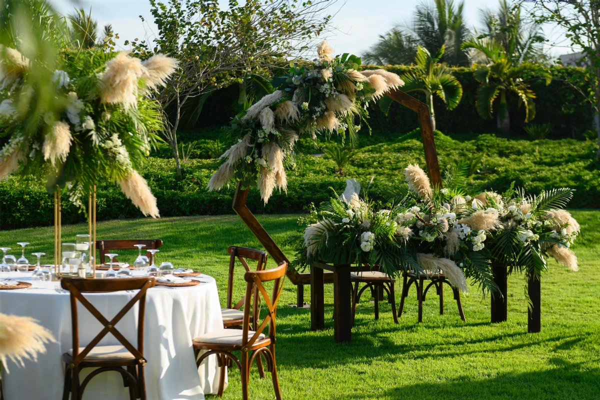 A Beach Wedding for Joshua and Kyle