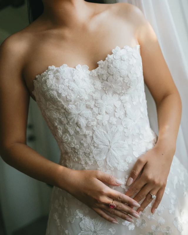 A Garden Wedding for Joyce and Elliot