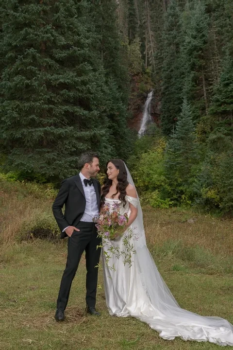 A Scenic Wedding for Jules and Harrison
