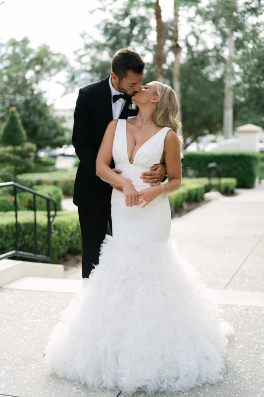 A Classic Wedding for Julia and Christian