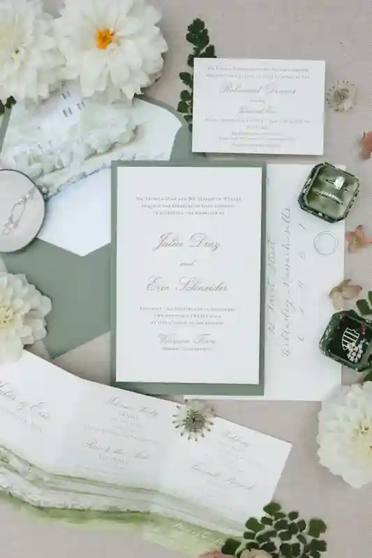 A Rustic Wedding for Julia and Eric