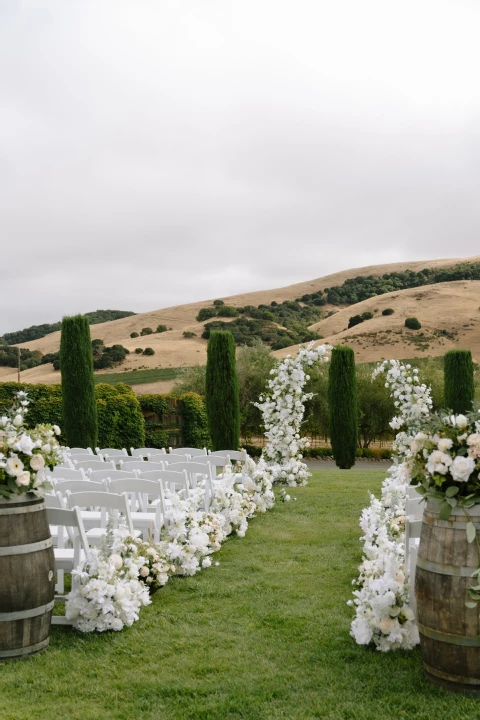 A Vineyard Wedding for Julia and Leon