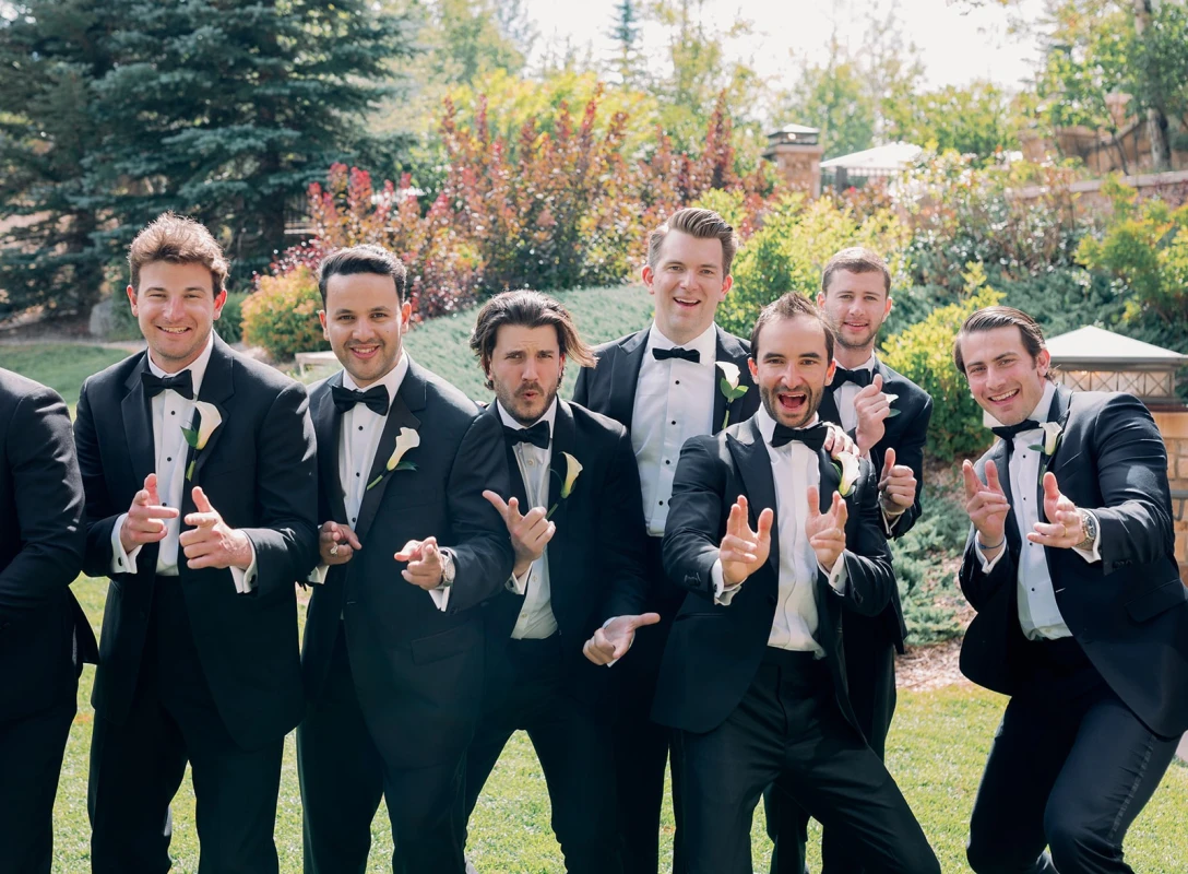 A Colorful Wedding for Juliana and Daniel