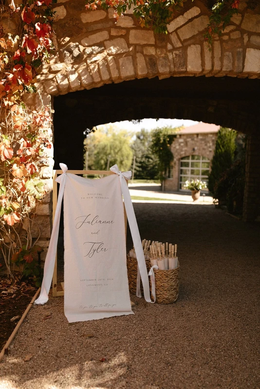 An Intimate Wedding for Julianne and Tyler