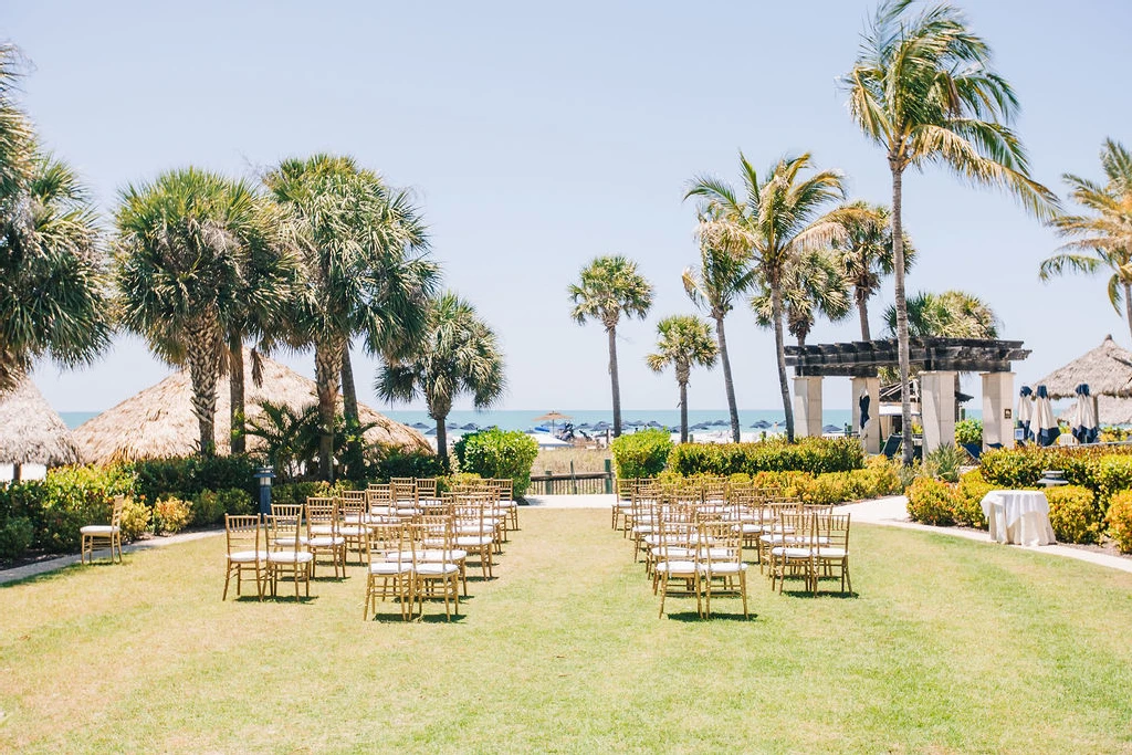 An Outdoor Wedding for Kaelyn and Daniel