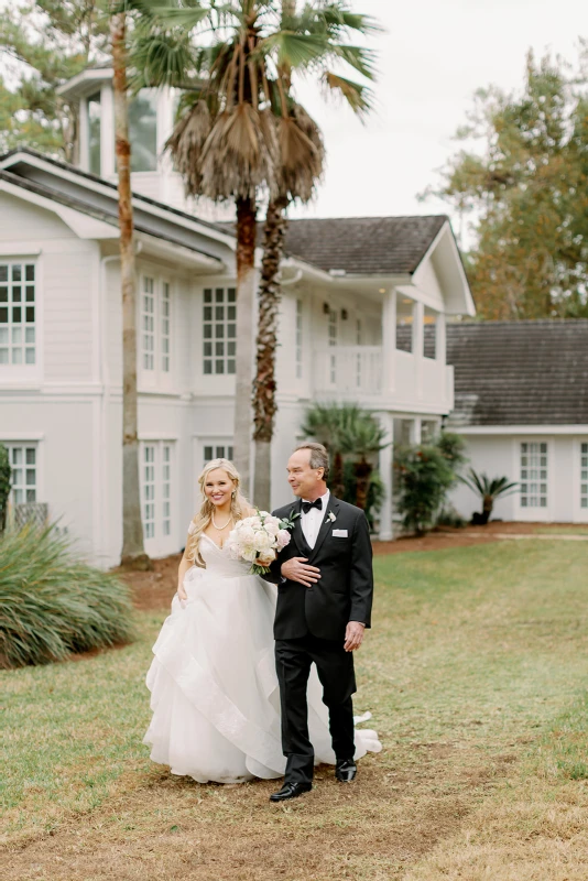 A Rustic Wedding for Kailyn and John