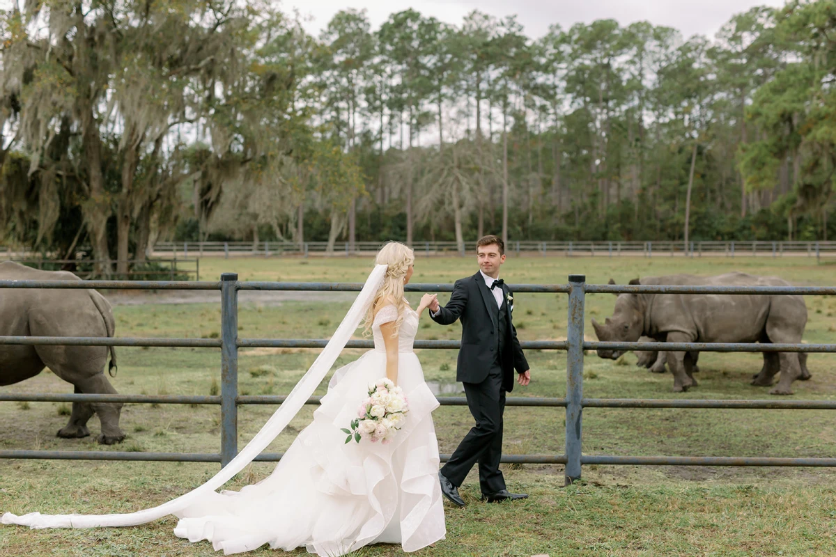 A Rustic Wedding for Kailyn and John